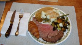 xmas-roast-plated-2020.jpg