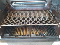 mb560 grate.jpg