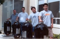 barbecuing-with-friends-9.jpg