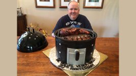 tvwb-20th-anniversary-wsm-cake-1.jpg